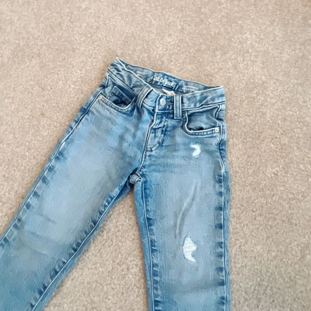 Cat & Jack Toddler Girl’s Super Stretch Jeans